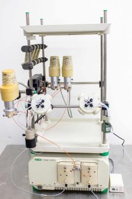 Bio-Rad BioLogic Duo-Flow Medium Pressure Chromatography System with Valves and Optics Module-cover