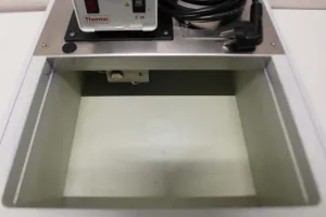 Thermo C10/P14 Precision Laboratory Circulating Water Bath for Controlled Temperature Applications, 3 of 3