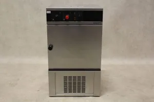 Memmert ICP400 Refrigerated Incubator, 2 of 3