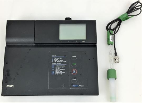Orion 410A pH/Temperature Meter with New Hanna HI 1110B pH Electrode-cover