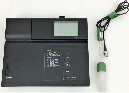 Orion 410A pH/Temperature Meter with New Hanna HI 1110B pH Electrode