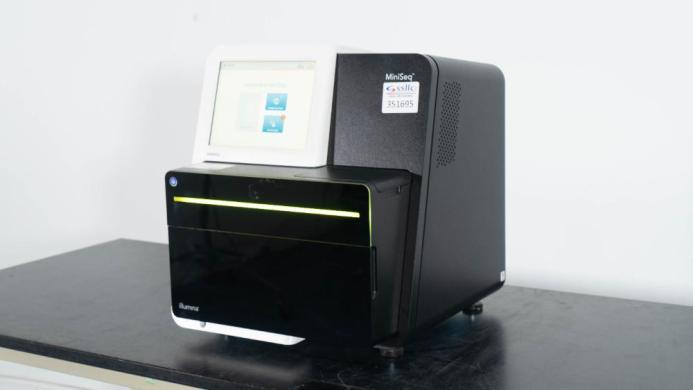 Illumina MiniSeq Gene Sequencer-cover