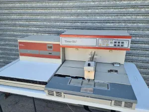Tissue-Tek 4715 Embedding Console with Cryo Console, 10 of 11