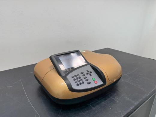 Amersham Pharmacia Biotech Ultrospec 6300 pro UV-Vis Spectrophotometer with Touchscreen and Multi-position Sample Carousel-cover