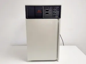 Sanyo CO2 Incubator Model MCO 96 for Controlled Cell Culture Environments, 10 of 10