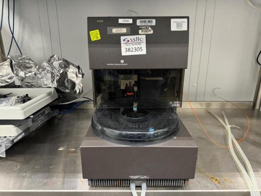 Amersham Pharmacia A-900 Autosampler for Analytical Laboratories-cover