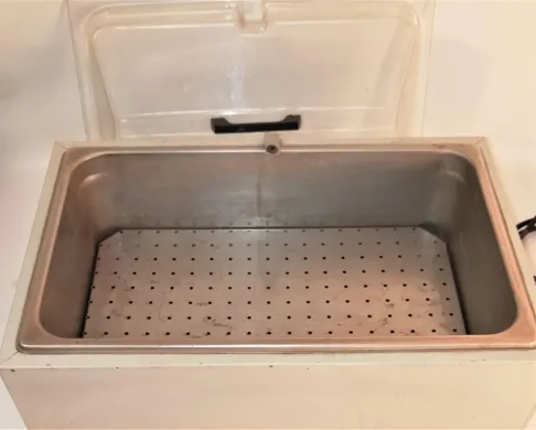 Lab-Line Aquabath 18102 Analog Water Bath, 20L Capacity, Ambient to 100°C
