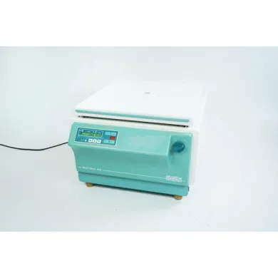 Hettich Rotina 46 Refrigerated Benchtop Centrifuge Model 4605 with Rotor 4296
