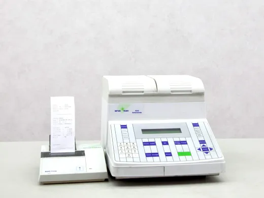 Mettler Toledo RE40 Refractometer with GA42 Printer