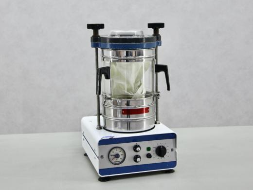 Retsch TG1 Fluid Bed Dryer for Gentle and Rapid Drying of Bulk Materials-cover