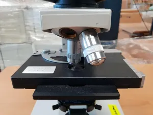 Ernst Leitz Wetzlar Dialux 22EB Microscope, 3 of 7