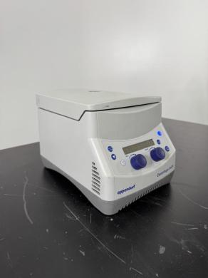 Eppendorf 5424 Benchtop Microcentrifuge with Digital Control Interface-cover