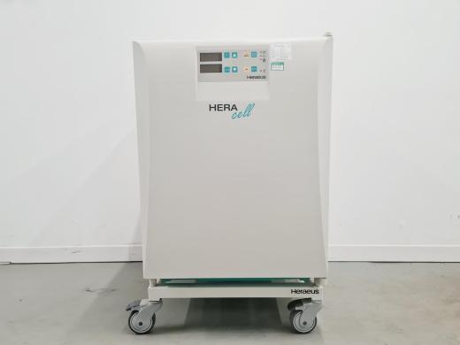 Heraeus Heracell 150 CO2 Incubator for Laboratory Use-cover