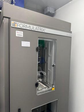 Formulatrix RI-1000 Automated Protein Crystallization Imager with Enclosed Cabinet Design-cover