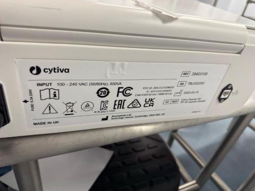 Cytiva VIA Thaw L1000 Automated Sample Thawing System for Controlled Biological Sample Processing-cover