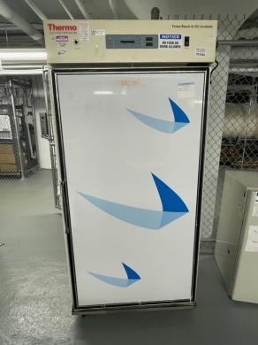 Thermo Electron Forma Reach-In CO2 Incubator-cover