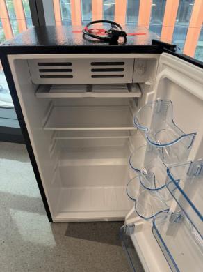 RCA RFR321-BLACK-6COM Undercounter Laboratory Refrigerator-cover