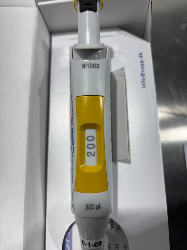 Capp Bravo 200 µL Manual Micropipette for Precision Liquid Handling