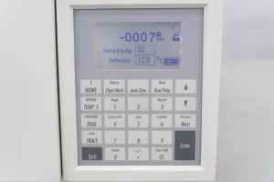 Waters 2414 Refractive Index Detector for HPLC Applications, 3 of 4