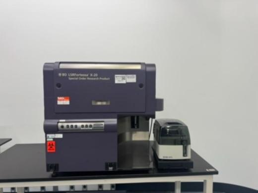 BD Biosciences LSRFortessa X-20 Special Order Research Product-cover