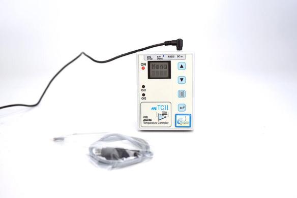 Cell MicroControls mTCII 2-Channel Digital Micro-Temperature Controller with Connection Cable-cover