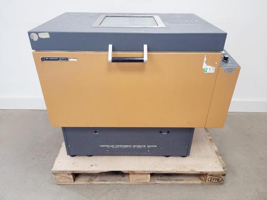 New Brunswick Scientific Controlled Environment Incubator Shaker G-25-cover