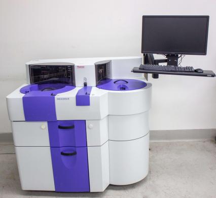 Thermo Konelab Arena 30 Automated Chemistry Analyzer, 300 Tests/Hour-cover