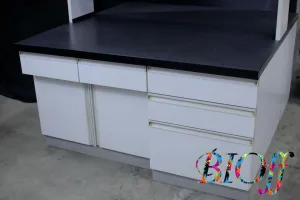 Central Laboratory Bench with Reagent Shelf, 150 × 150 × 80 cm, Overall Height 198 cm, 3 of 12
