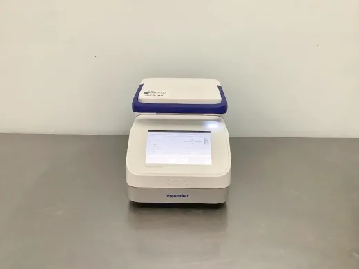 Eppendorf MasterCycler X40 Gradient Thermal Cycler with 96-Well Capacity