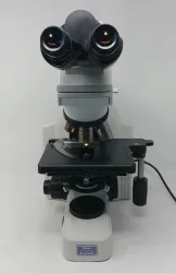 Nikon Eclipse E400 Biological Compound Microscope with Fluorite Optics, 3 of 8