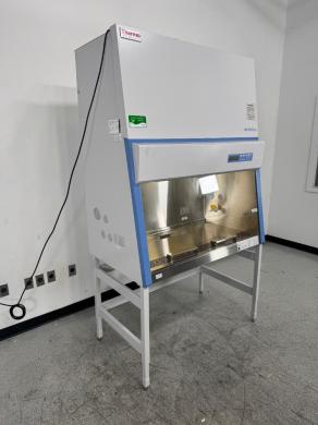 Thermo 1300 Series A2 4-Foot Class II A2 Biosafety Cabinet-cover