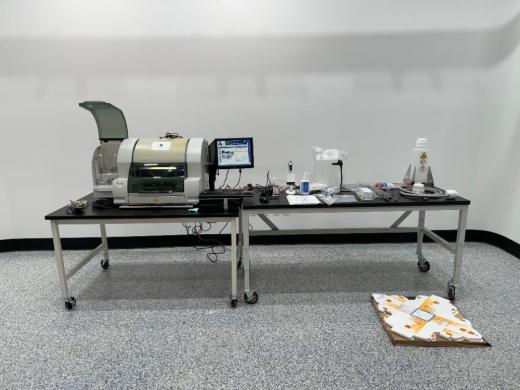 bioMérieux NUCLISENS easyMAG Automated Nucleic Acid Extraction System-cover