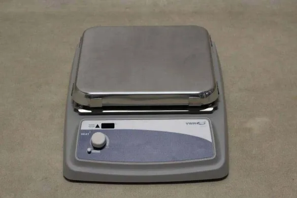 VWR Advanced Hotplate with Microprocessor Temperature Control
