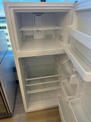 Fisherbrand Isotemp Refrigerator/Freezer Combo-cover