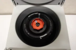 Eppendorf 5424 High-Speed Benchtop Centrifuge with FA-45-24-11 Rotor, 2 of 4
