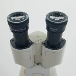Leica DM2500 Trinocular Microscope, 2 of 16