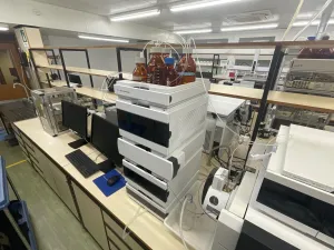 Agilent 6530 Accurate-Mass Q-TOF LC/MS System with 1290 Infinity UHPLC Stack (5 Modules), 24 of 61