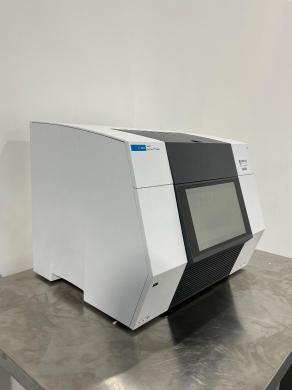 Agilent AriaDX Real-Time PCR Thermocycler with 96-Well Heated Lid Block-cover