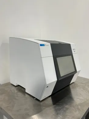 Agilent AriaDX Real-Time PCR Thermocycler with 96-Well Heated Lid Block