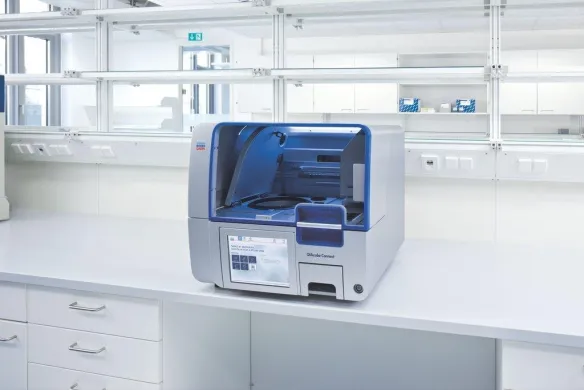 Qiagen QIAcube Connect Automated DNA/RNA/Protein Purification System with UV Light, 12 Sample Capacity