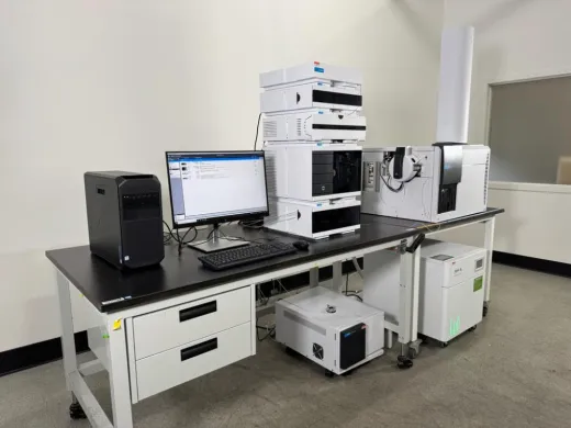 Agilent 6230 LC/TOF LC/MS System with Integrated TOF Mass Spectrometry and Liquid Chromatography Modules
