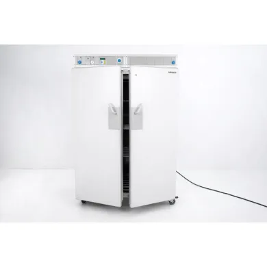 Thermo Heraeus UT6760 Laboratory Drying Oven 300°C, 689L Capacity