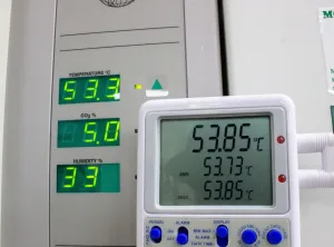 NuAire NU-4850 Water Jacketed CO2 Incubator with Infrared CO2 Sensor and VG Temperature Control, 7 of 9