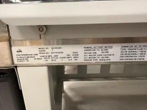 Nuaire LabGard ES 6' Class II Biosafety Cabinet for Laboratory Use, 2 of 3