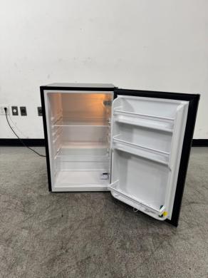 Hisense LCR44D6NVE Undercounter Laboratory Refrigerator-cover