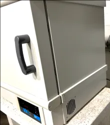 Fisher Scientific Isotemp 725F Forced-Air Laboratory Oven, 2.5 Cu-Ft Capacity, 5 of 6