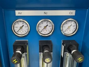 Biotech Cell Tainer Controlled Environment Cell Culture Bioreactor with Touchscreen Control, 4 of 4