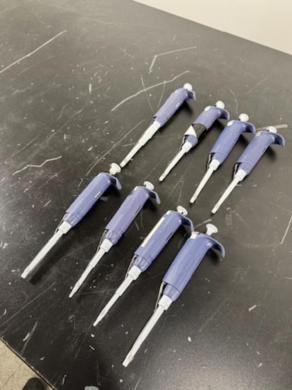 Rainin Pipet Lite Single Channel Manual Micropipettes (Pack of 8)-cover