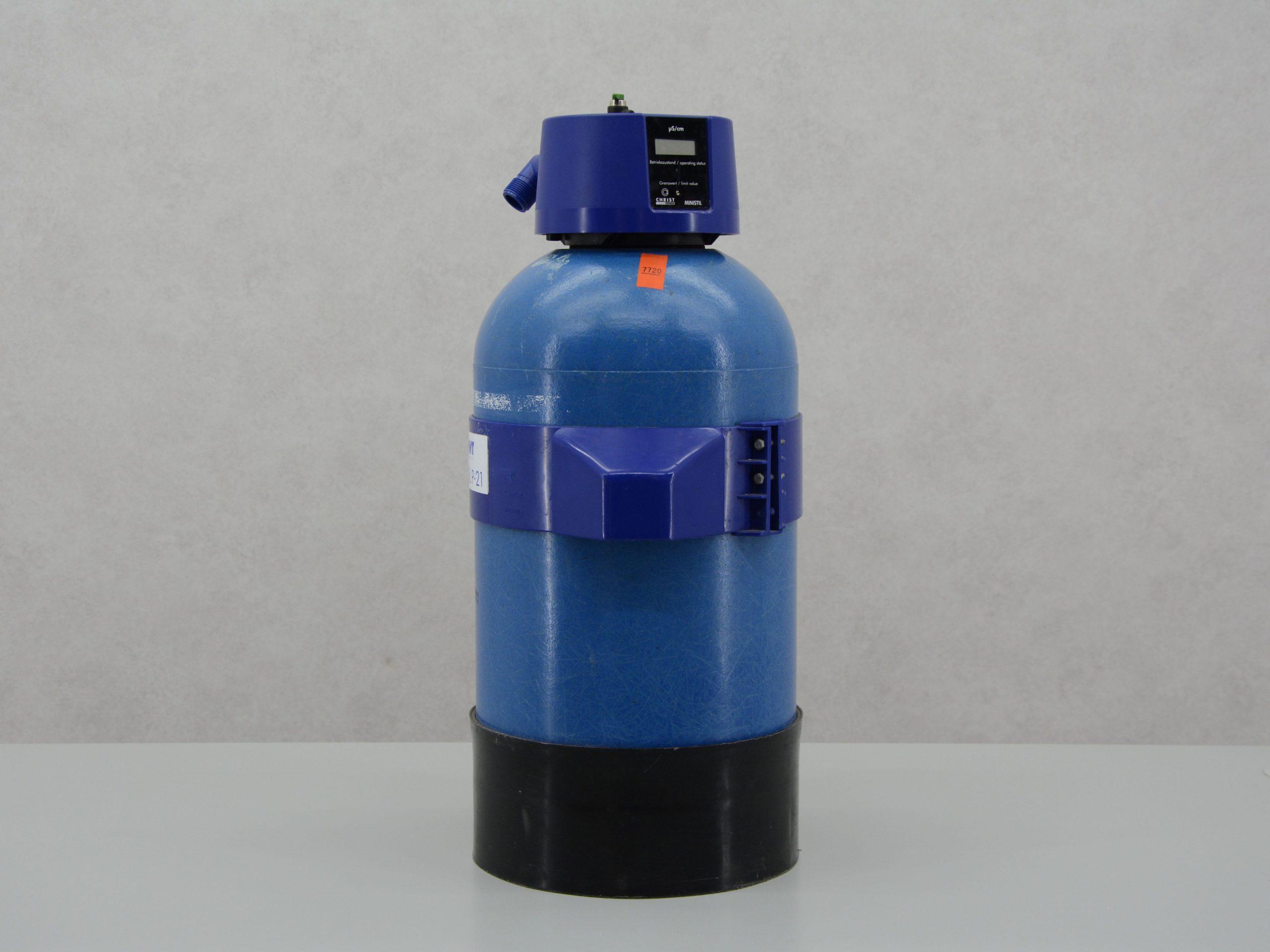 Christ MINISTIL P-21 Demineralized Water Cartridge with Ion Exchange and Conductivity Monitoring