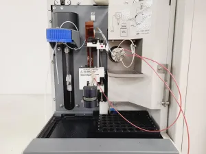 MDS SCIEX Applied Biosystems API QStar Pulsar LC/MS/MS System for Tandem Mass Spectrometry, 7 of 54